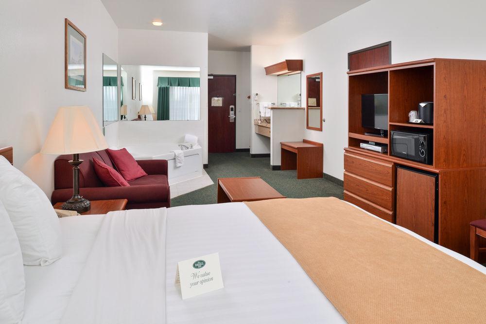 Holiday Inn Express & Suites Lincoln City By Ihg Esterno foto