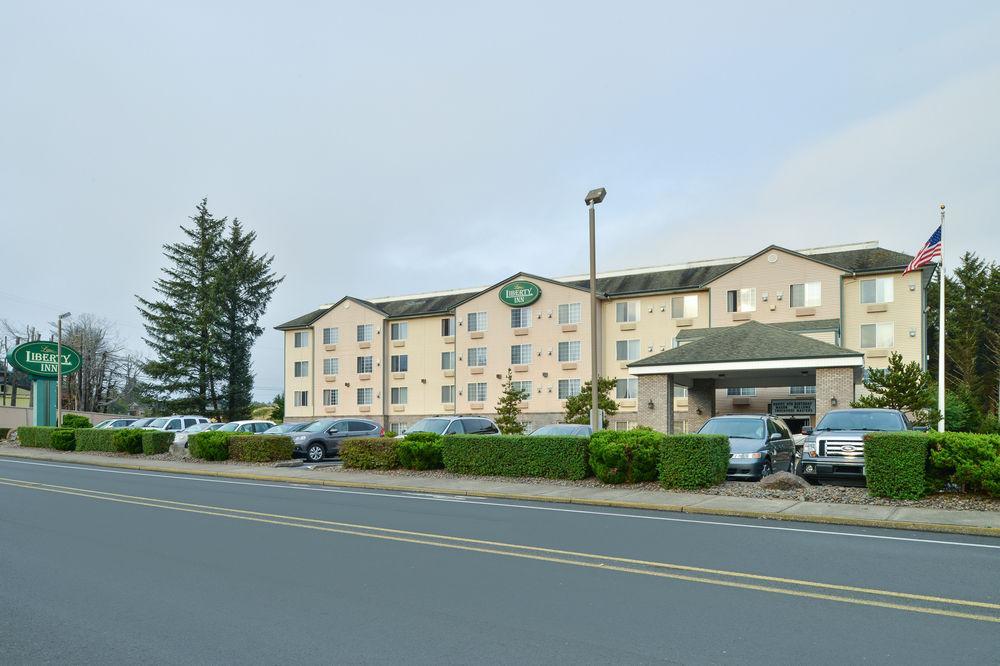 Holiday Inn Express & Suites Lincoln City By Ihg Esterno foto