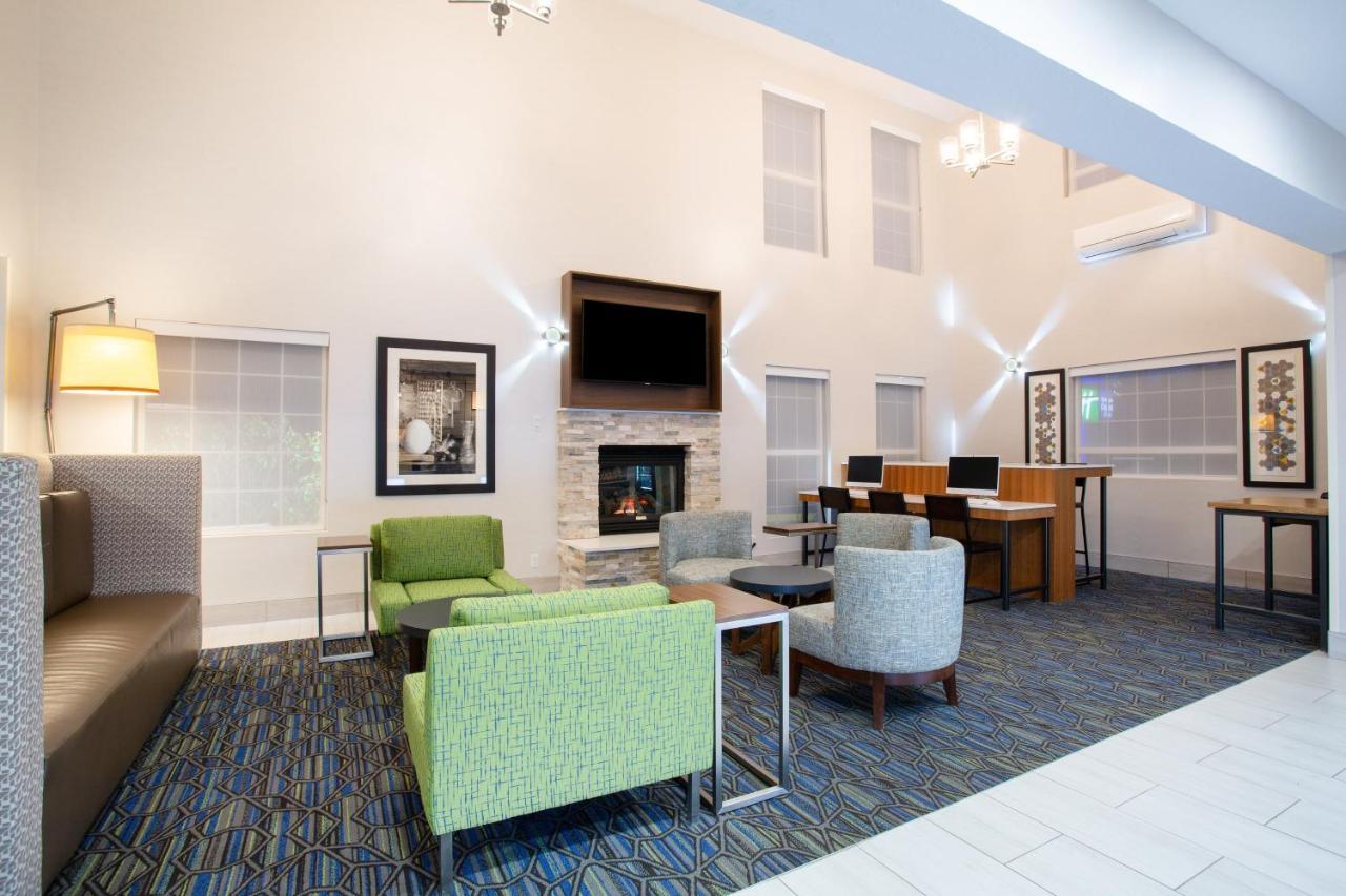 Holiday Inn Express & Suites Lincoln City By Ihg Esterno foto