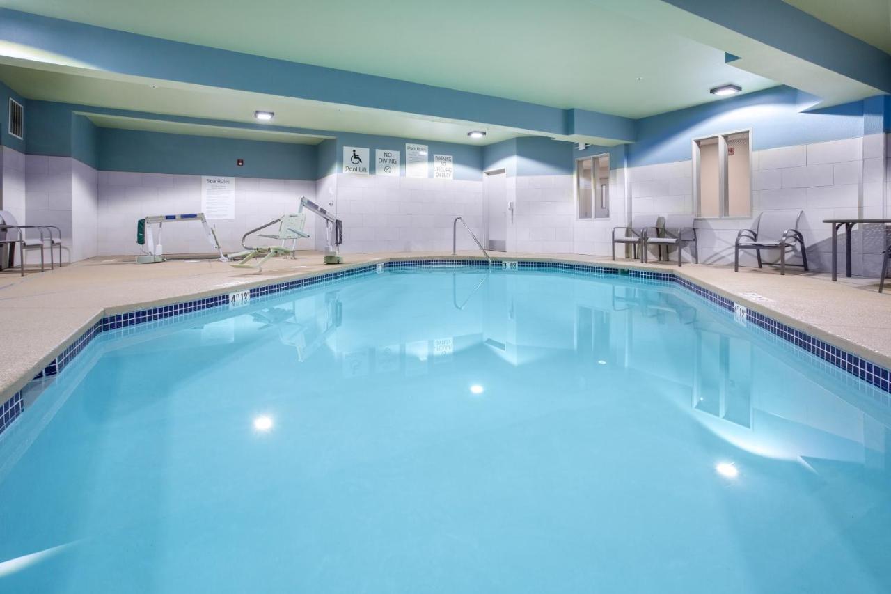 Holiday Inn Express & Suites Lincoln City By Ihg Esterno foto