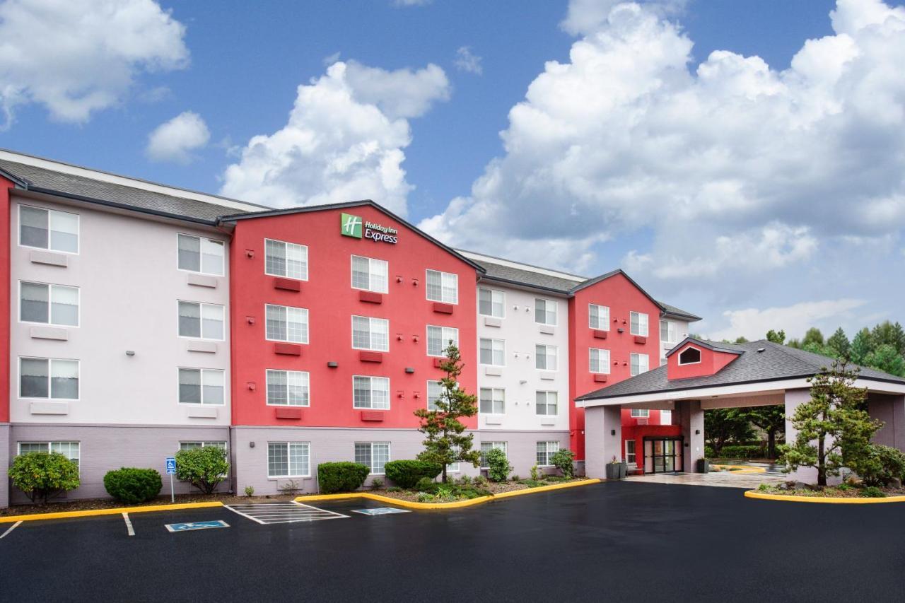 Holiday Inn Express & Suites Lincoln City By Ihg Esterno foto