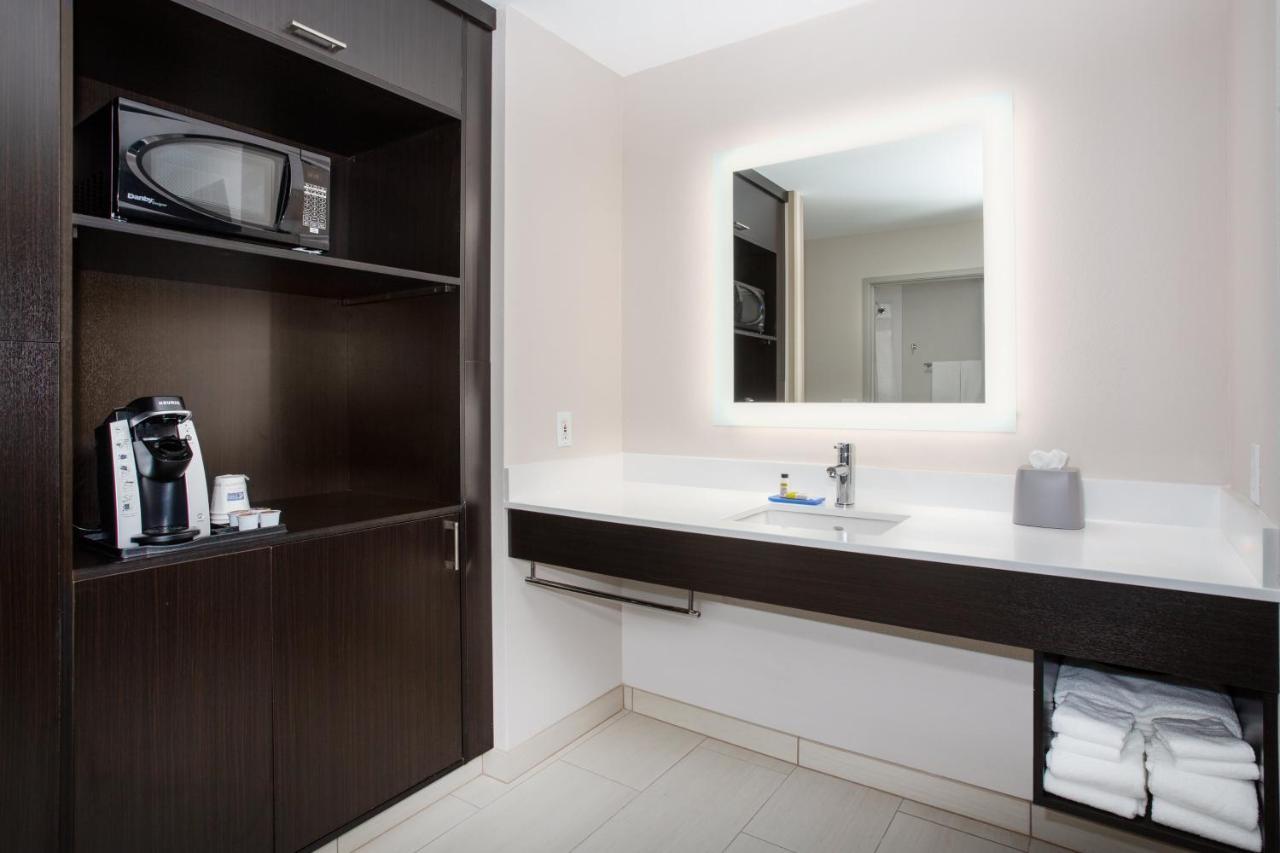 Holiday Inn Express & Suites Lincoln City By Ihg Esterno foto